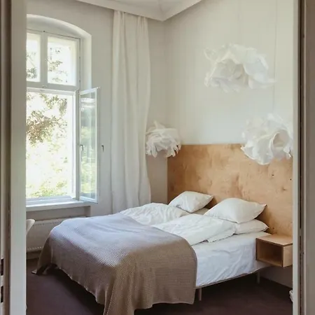 Palac Odnova ゲストハウス *