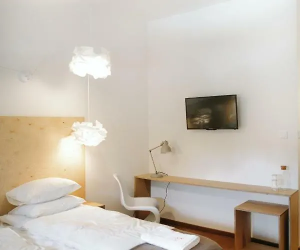 Gasthof Palac Odnova Sasino